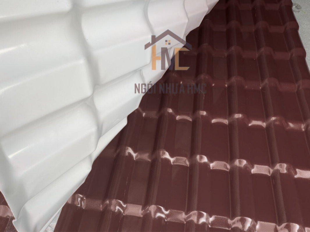 Ngói nhựa HMC