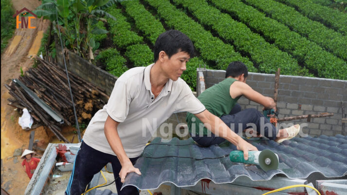 Ngói nhựa trọng lượng nhẹ