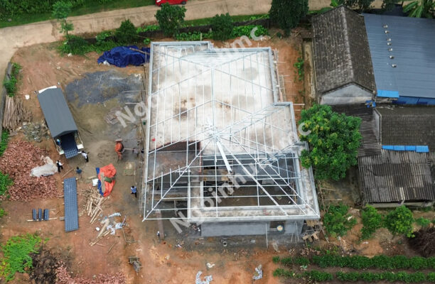 thi công ngói nhựa hmc