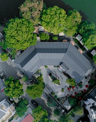 quán cafe lợp ngói nhựa HMC